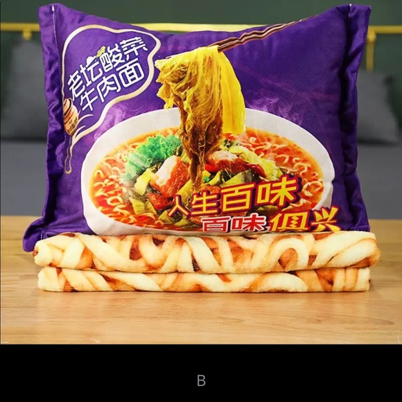 Instant Noodles Plush Pillow Blanket Noodles - Picture 2 of 7